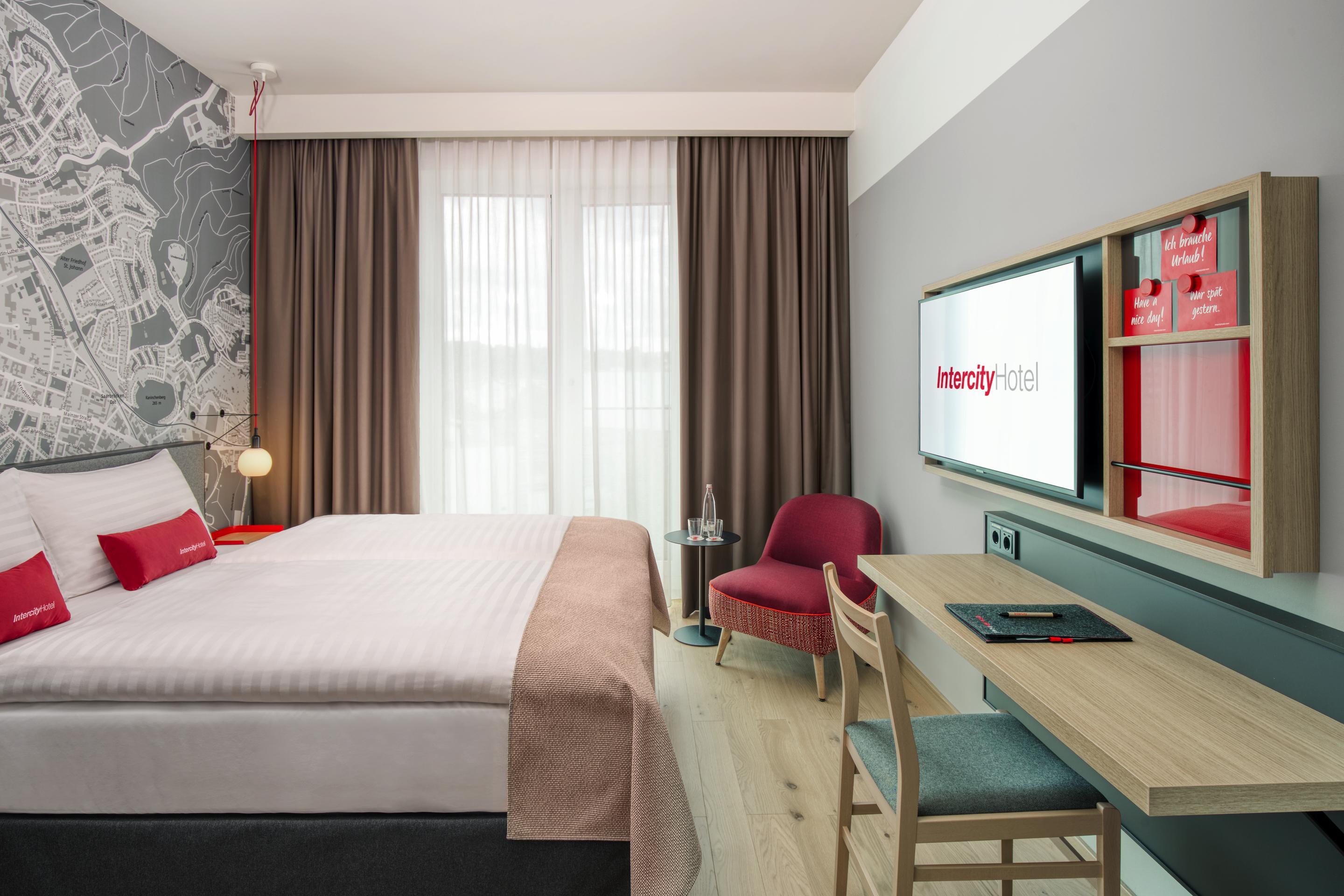 Intercityhotel Saarbrücken Exteriör bild