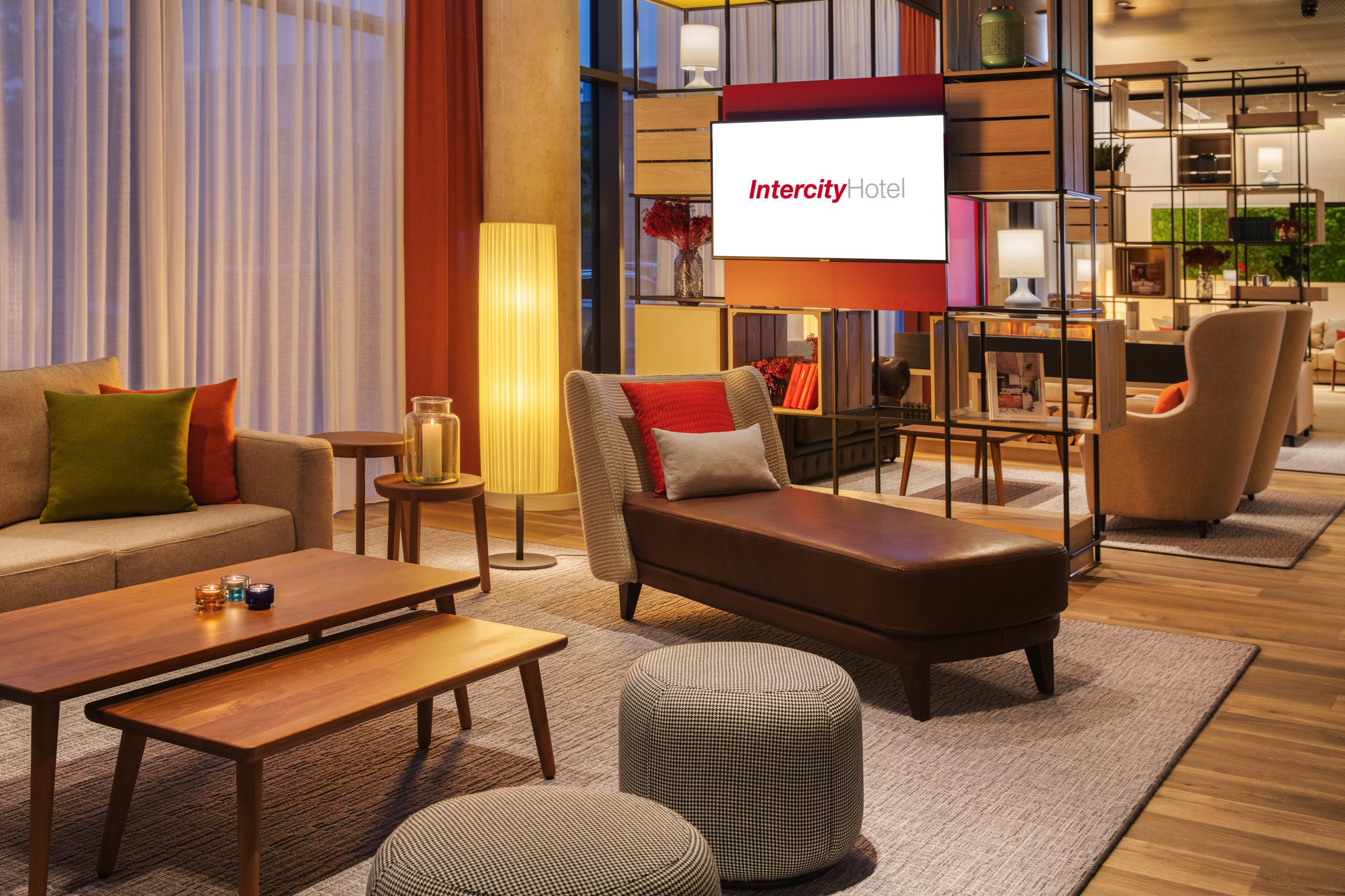 Intercityhotel Saarbrücken Exteriör bild
